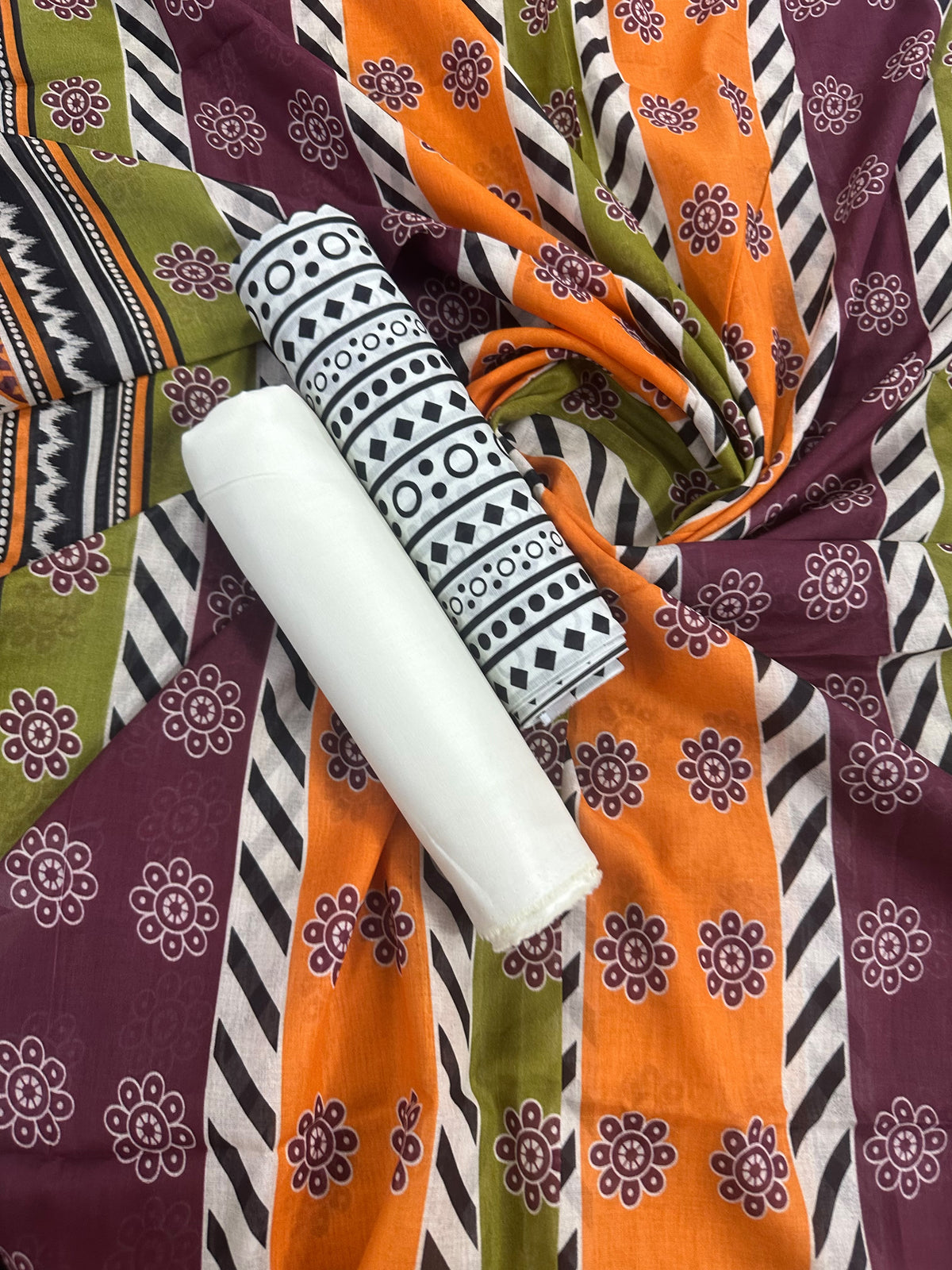Bin Saeed Off White Printed Cotton 3Pcs