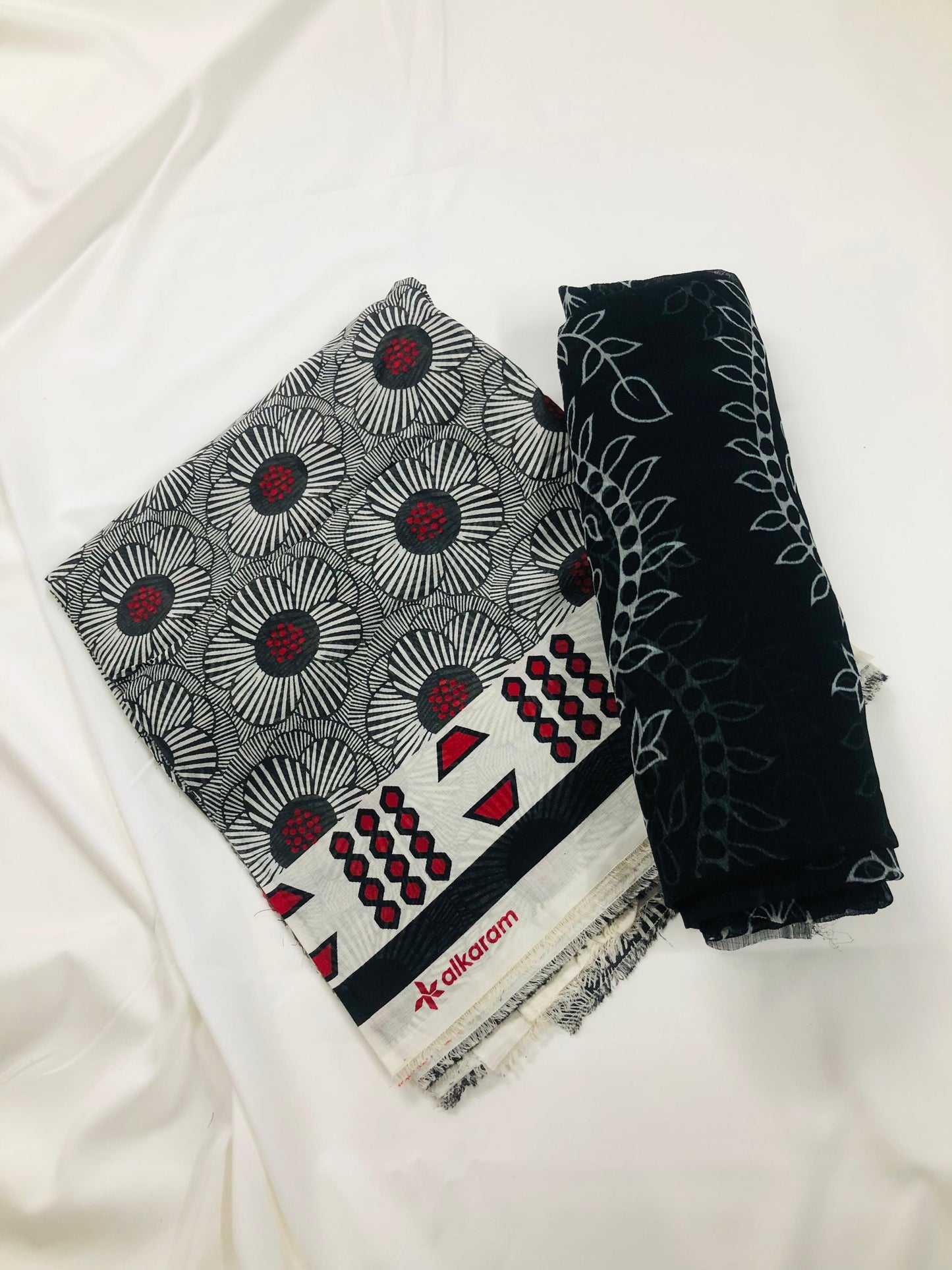 Alkaram Studio Presents πΈ 2PC Collection πΈ π S + D π