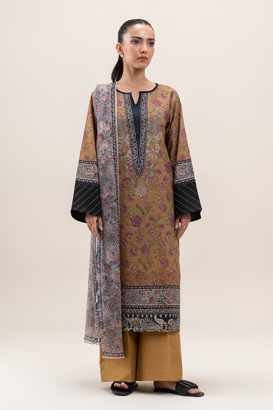 Beechtree Unstitched Lawn 3P β¨π