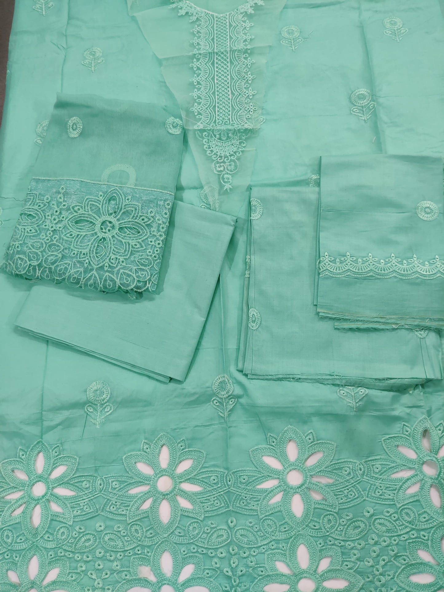 ✨ Noor e Nazar & Durr e Fisha Embroidered Collection ✨