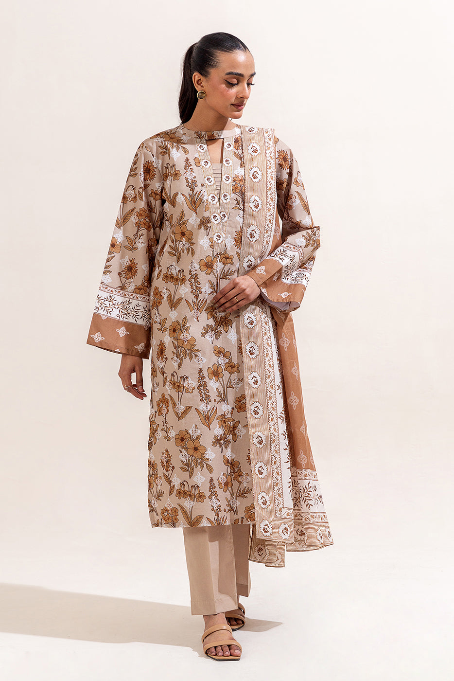 Beechtree Unstitched Lawn 3P β¨π