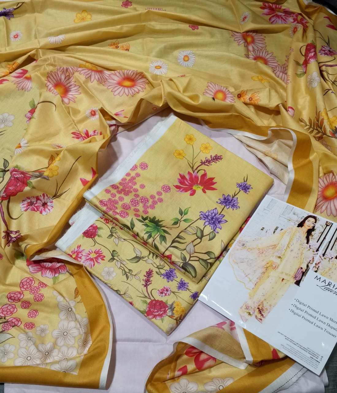 Maria.B Lawn Unstitched 3 Pieces in Wholesale Price 🔥🧡