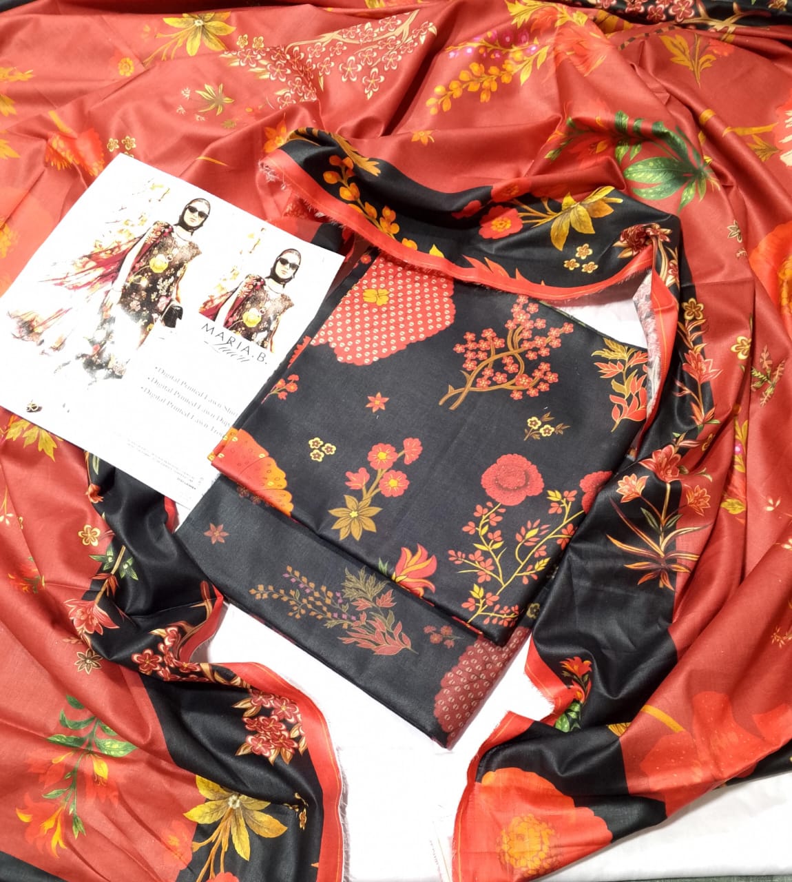 Maria.B Lawn Unstitched 3 Pieces in Wholesale Price 🔥🧡