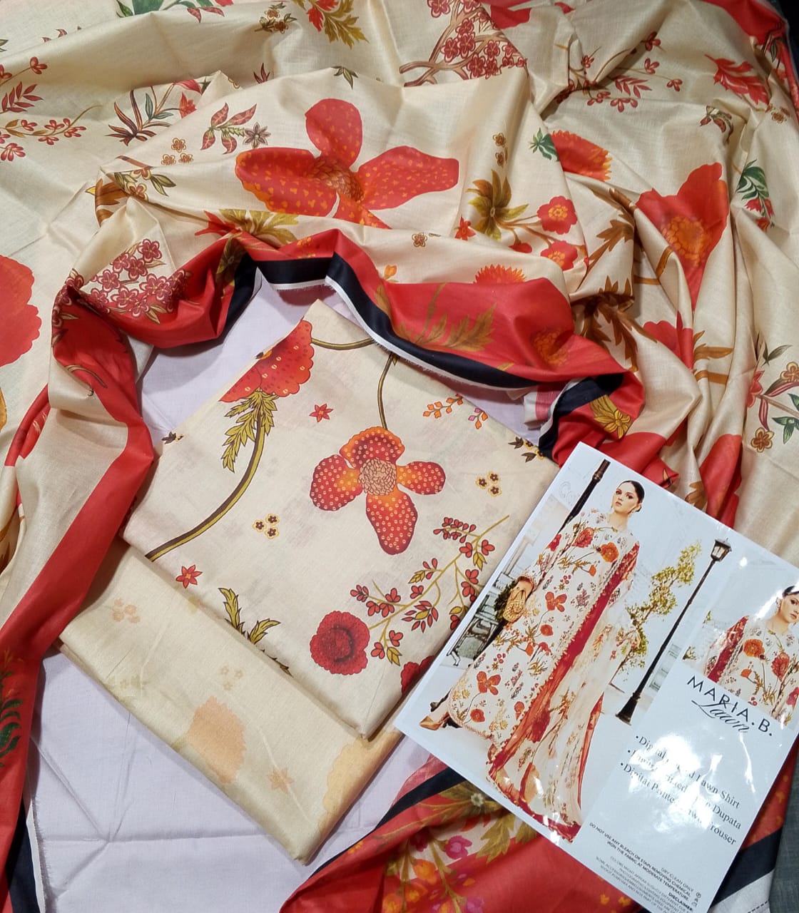 Maria.B Lawn Unstitched 3 Pieces in Wholesale Price 🔥🧡