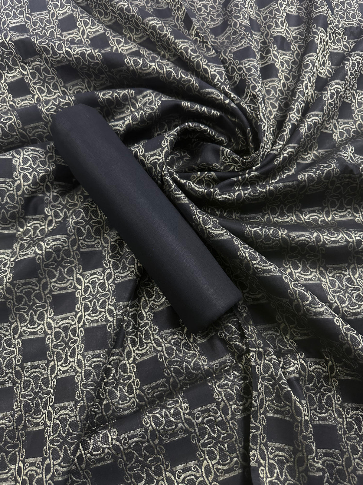 Sana Safinaz Black Jacquard 2 Pcs