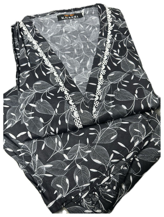 KHAADI STITCHED LAWN B&W CORDS SET 2 Piece โค๏ธ๐ฅ