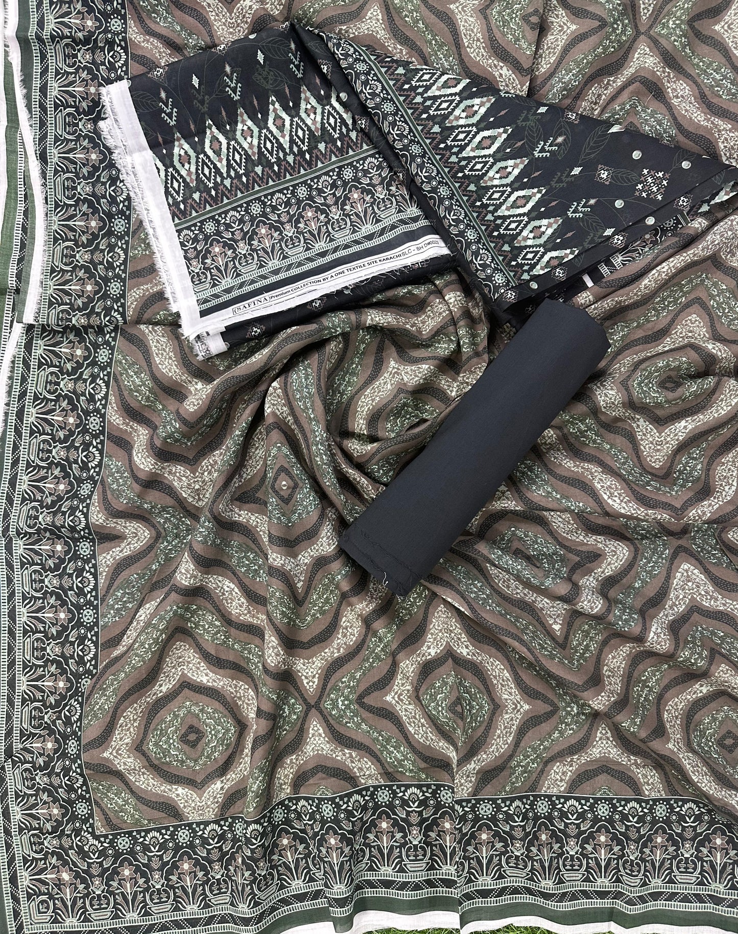 Safina Sahara Printed Unstitched 3PC Collection
