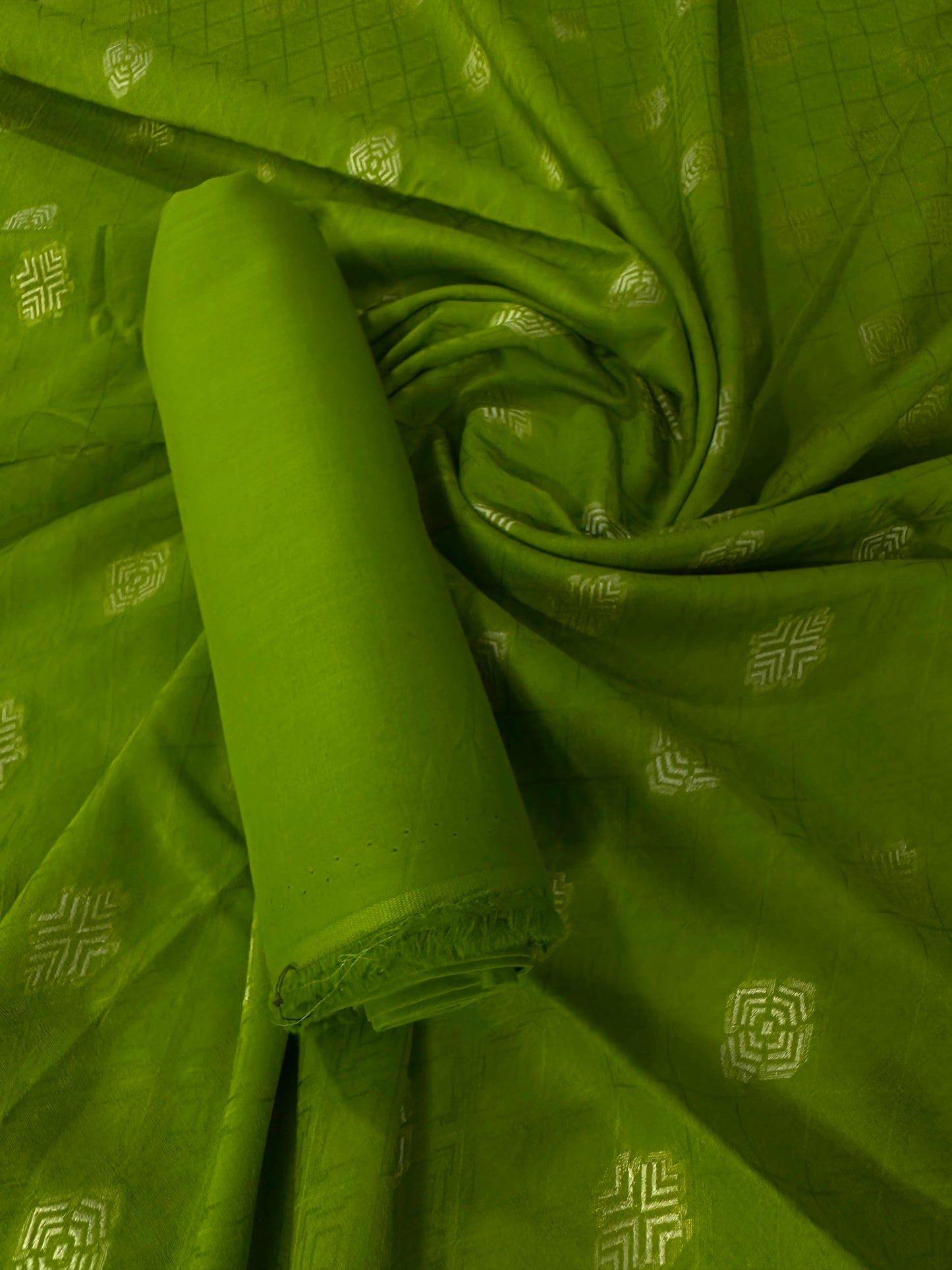 Jacquard Green Lawn 2 Pcs Collection