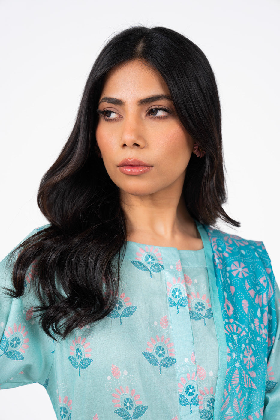 alkaram prints Digital Lawn Unstitched 3 Pieces ❤️