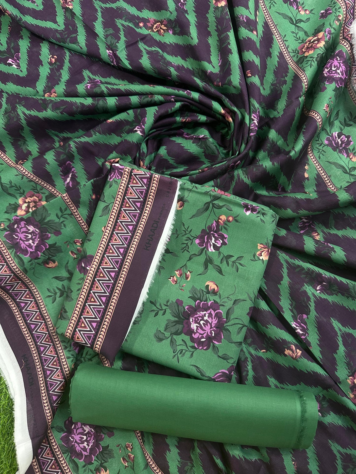 Khaadi Green Floral Printed 3Pcs