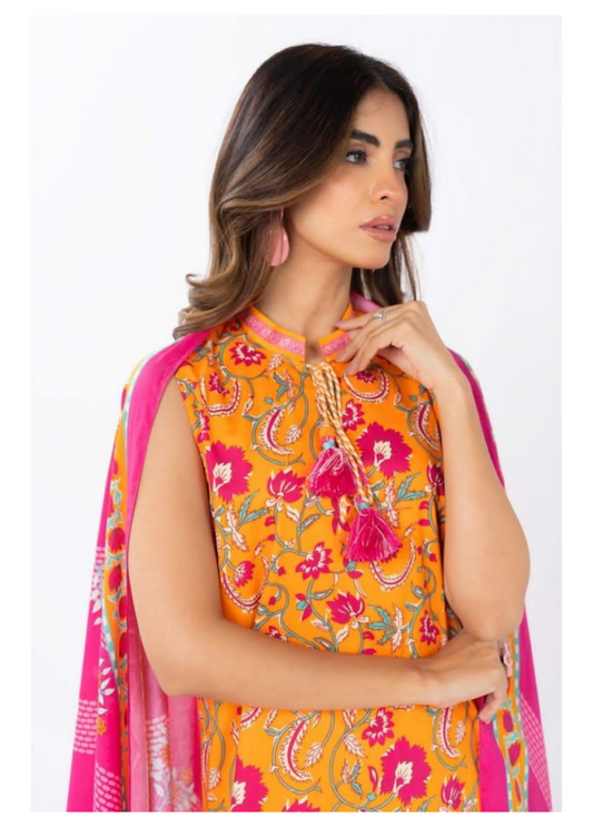 Alkaram Digital Printed Lawn 3 Piece ๐๐งก