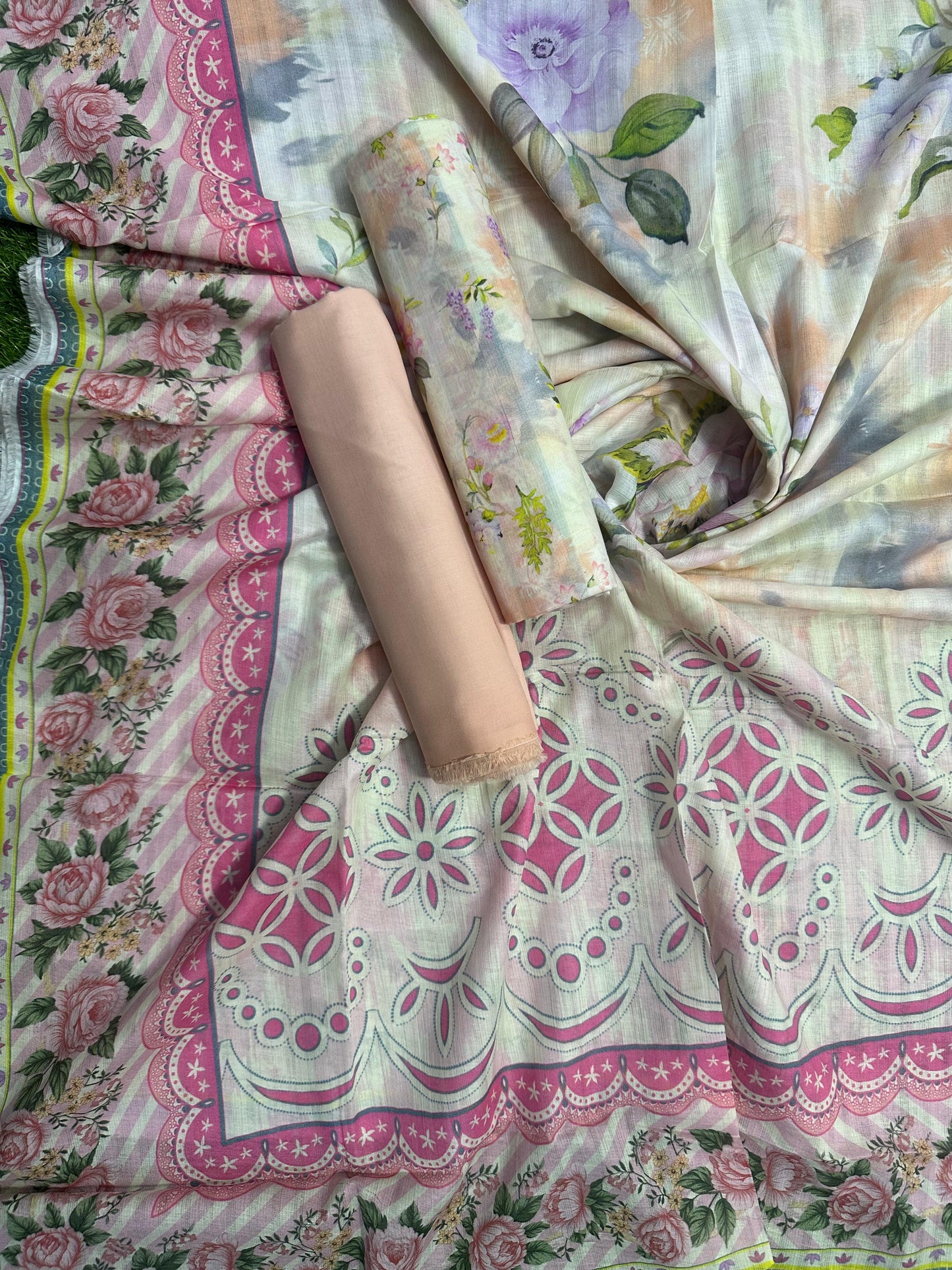 ZAMAN D-23 PRINTED UNSTITCHED 3PCS COLLECTION
