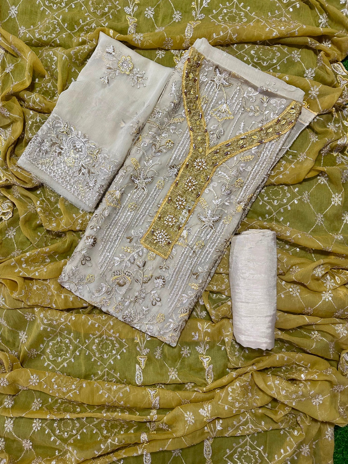 Luxury Skin Chiffon Embroidered 3PCS