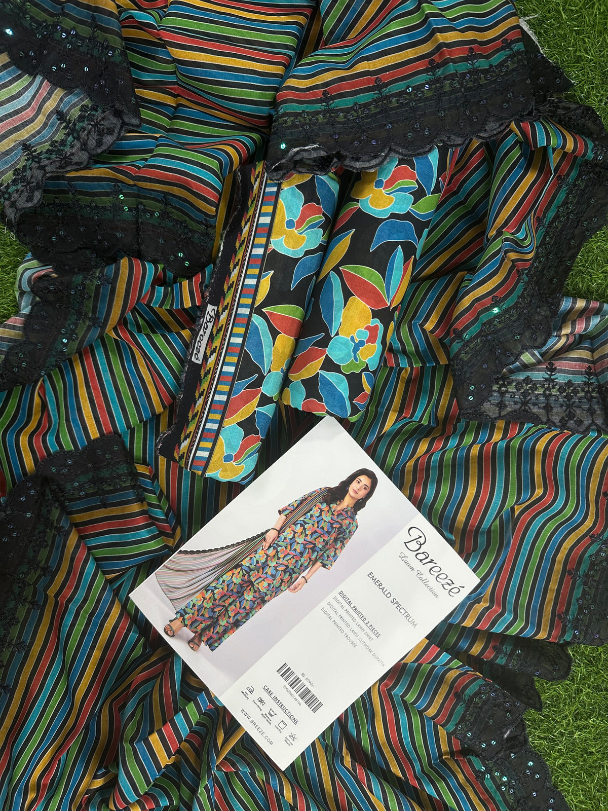 Bareezé Emerald Spectrum 3Pcs Printed lawn