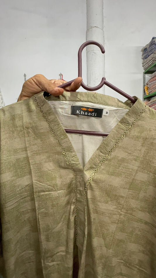 KHAADI STITCHED LAWN CORDS SET 2 Piece โค๏ธ๐ฅ