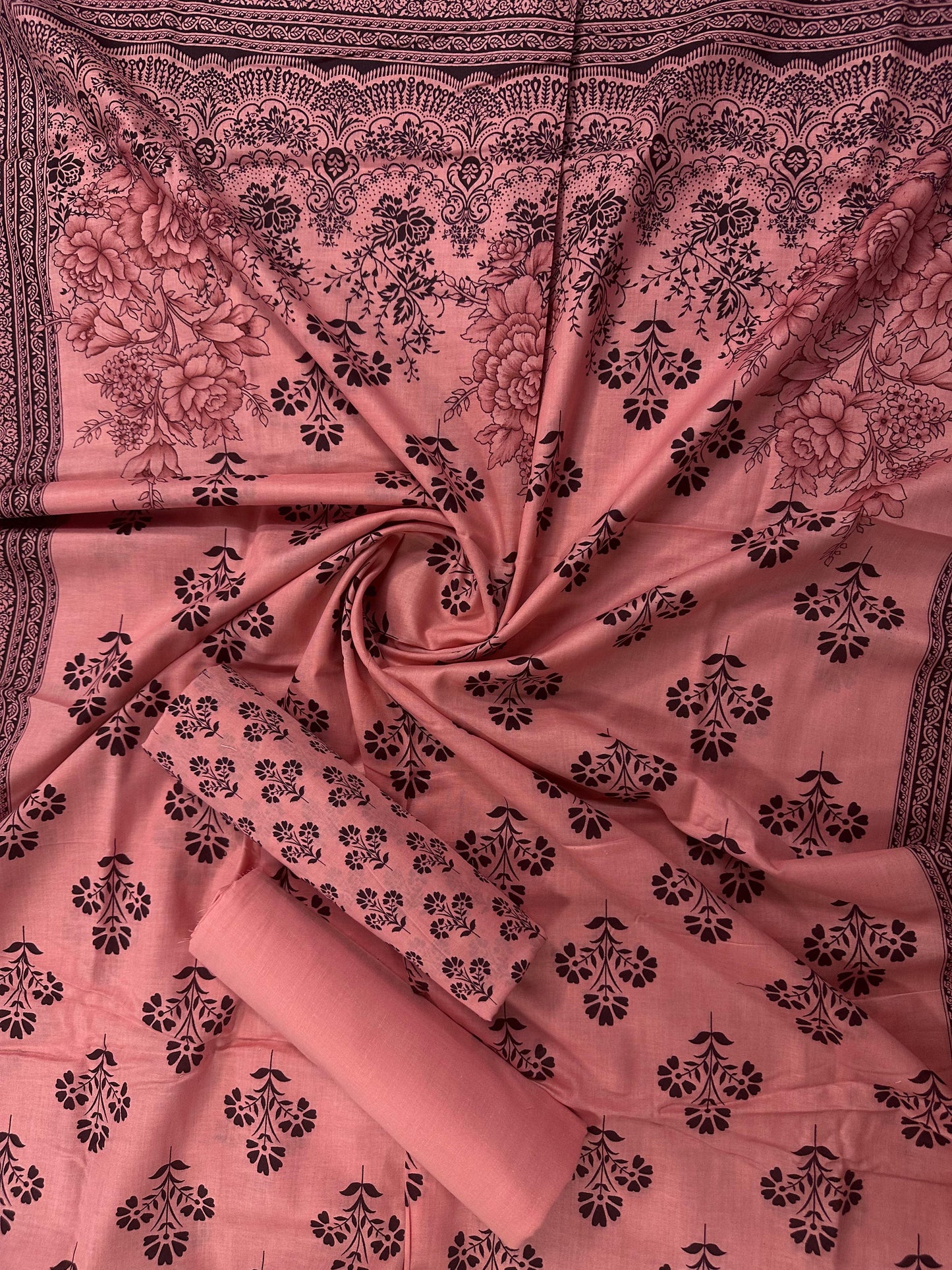 Five Star Classic D-12 โ 3PCS Unstitched Lawn Collection