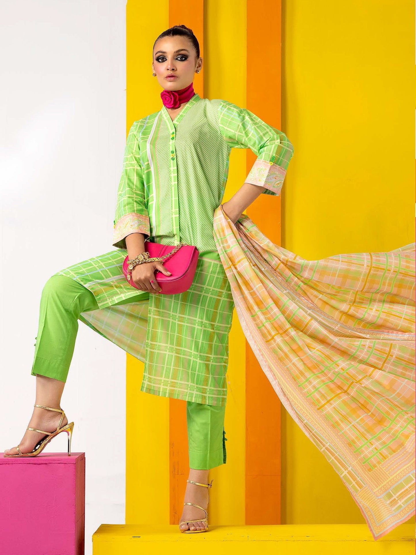 Gul Ahmed Printed Lawn Unstitched 3Pc Suit CL-42148 ππ₯β¨