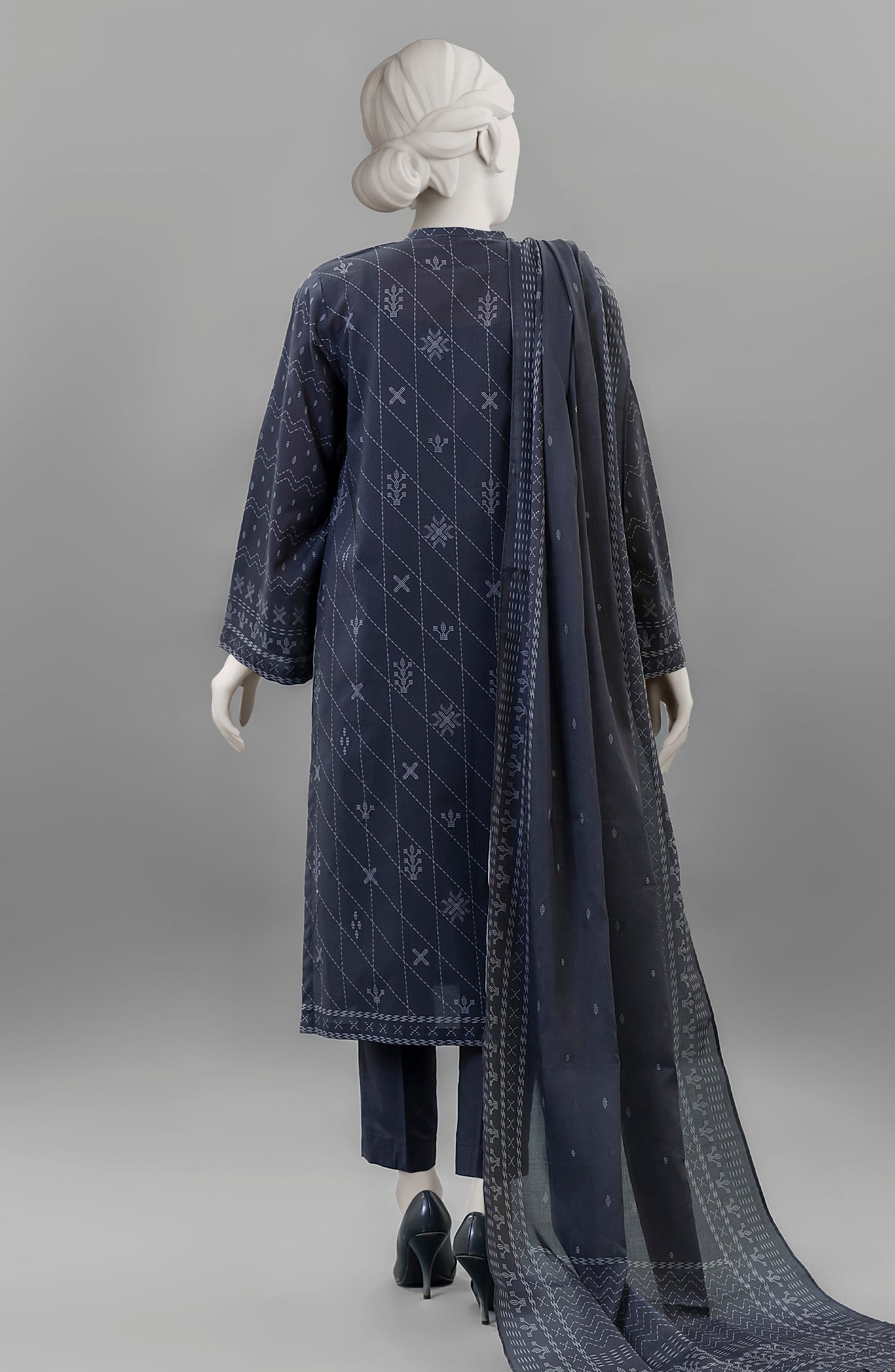 MTJ MONOCHROME LAWN 3 PIECE
