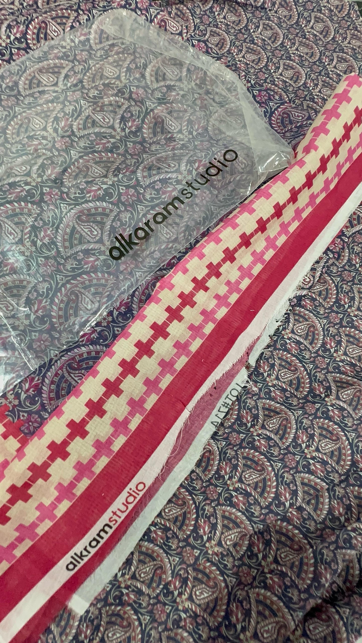 alkaram Shirt Dupatta Lawn 2Pcs 🔥