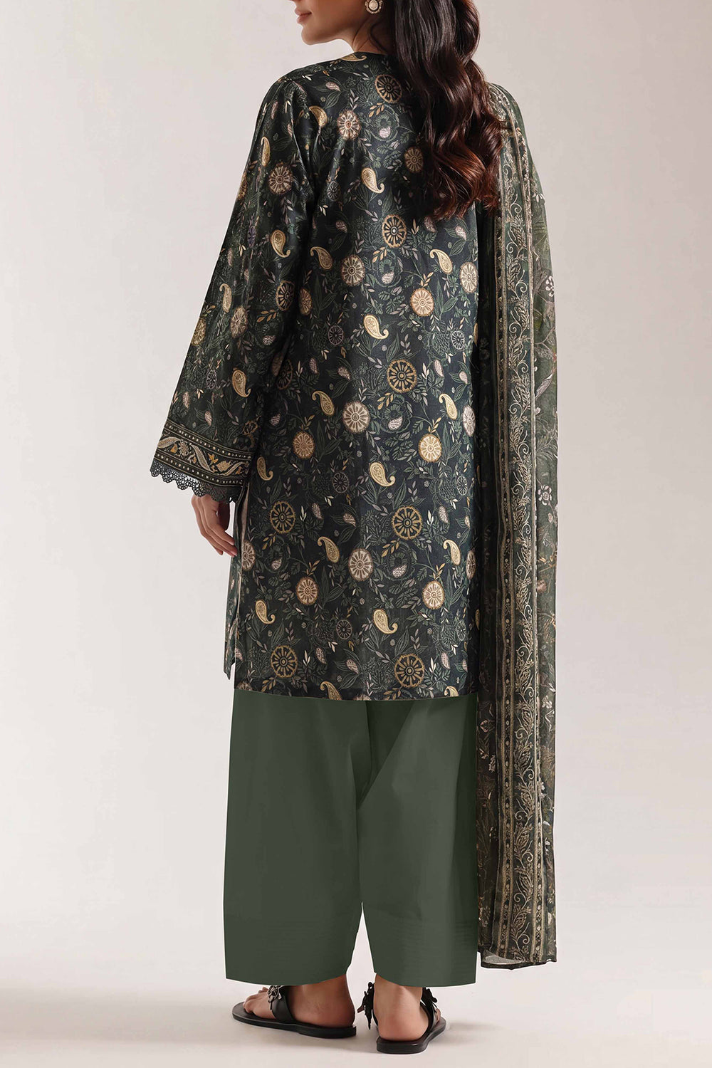 SAYA D.C:-U01-26152-P01B - 3 Piece Printed Lawn Collection
