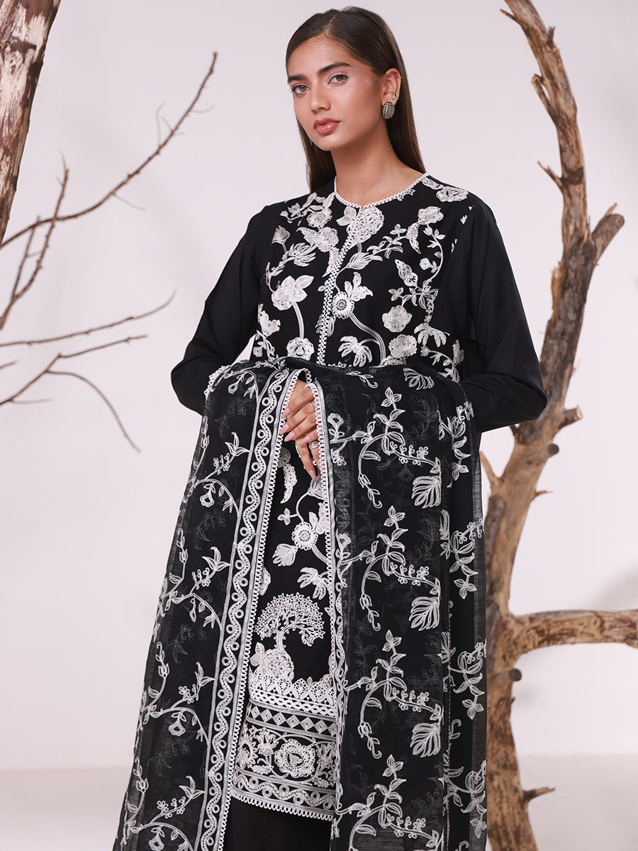 SALITEX MONOCHROME EMBROIDERED LAWN SUIT 🖤