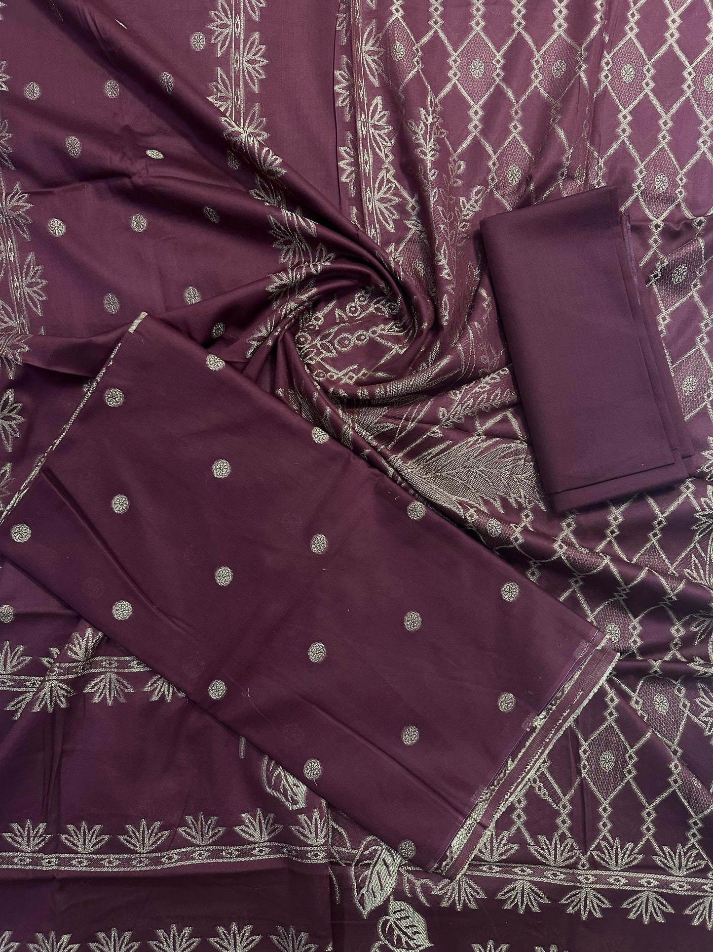 Tawakkal Unstitched Jacquard 3-Piece Collection