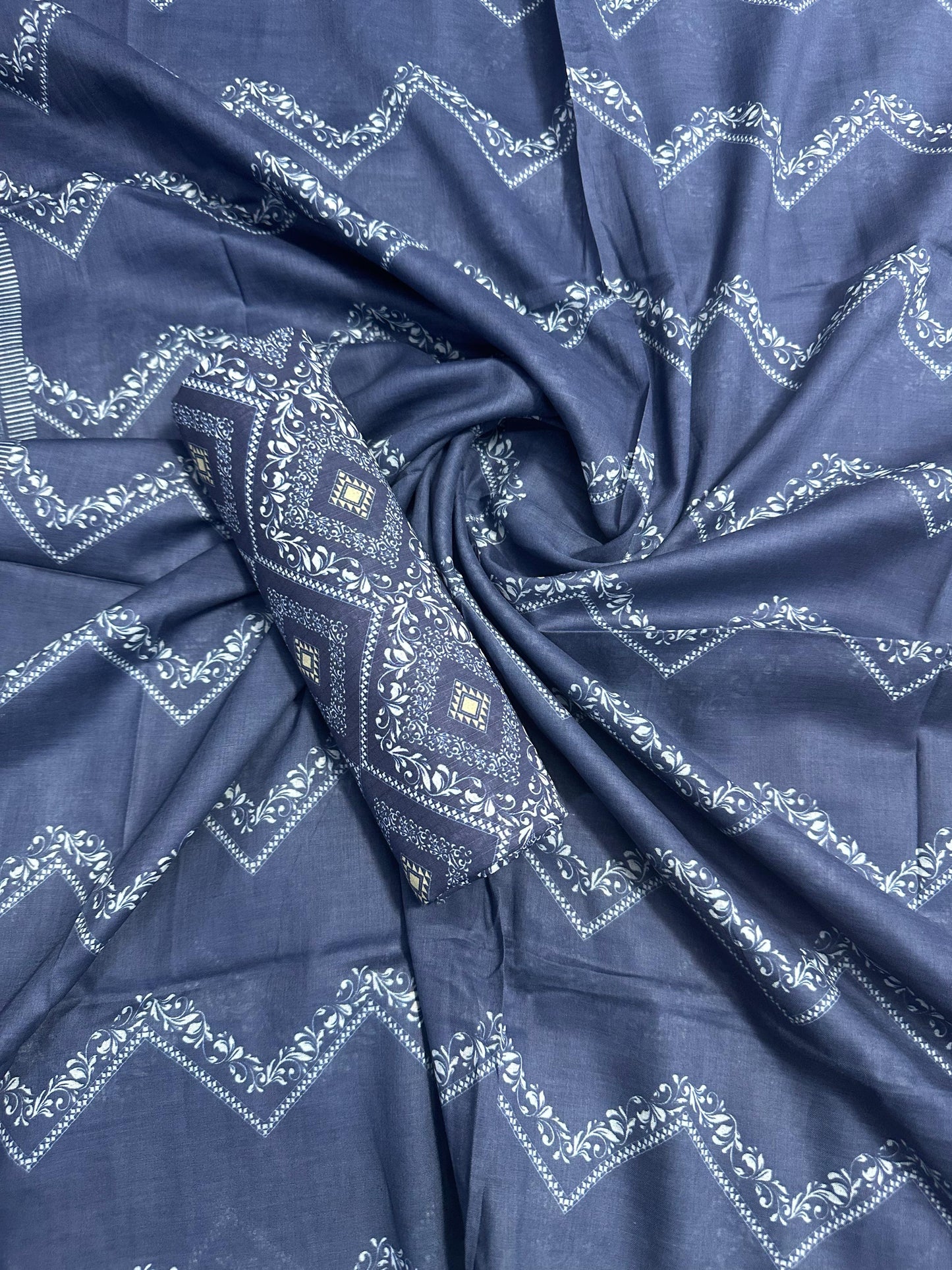 Pure Lawn D-37 (S+D) 2PCs Unstitched Collection