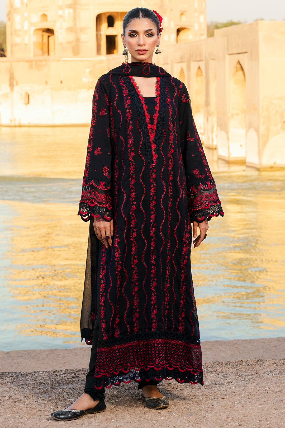 Zellbury Signature Luxury Festive Edit 2025 WUS25E30822 3 Piece â¤ď¸
