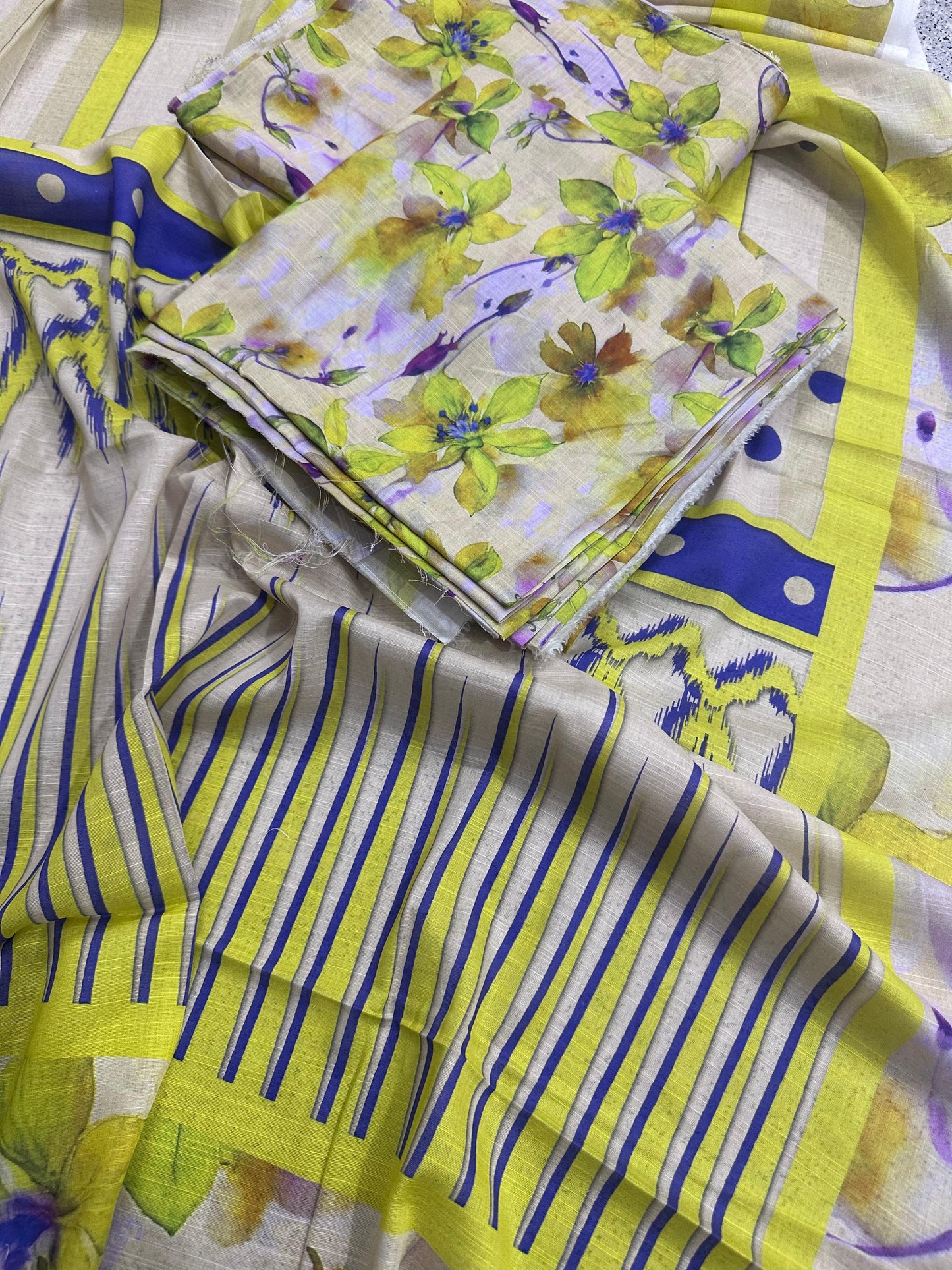 Ego Doria Lawn Unstitched AllOver 3Pcs ππ