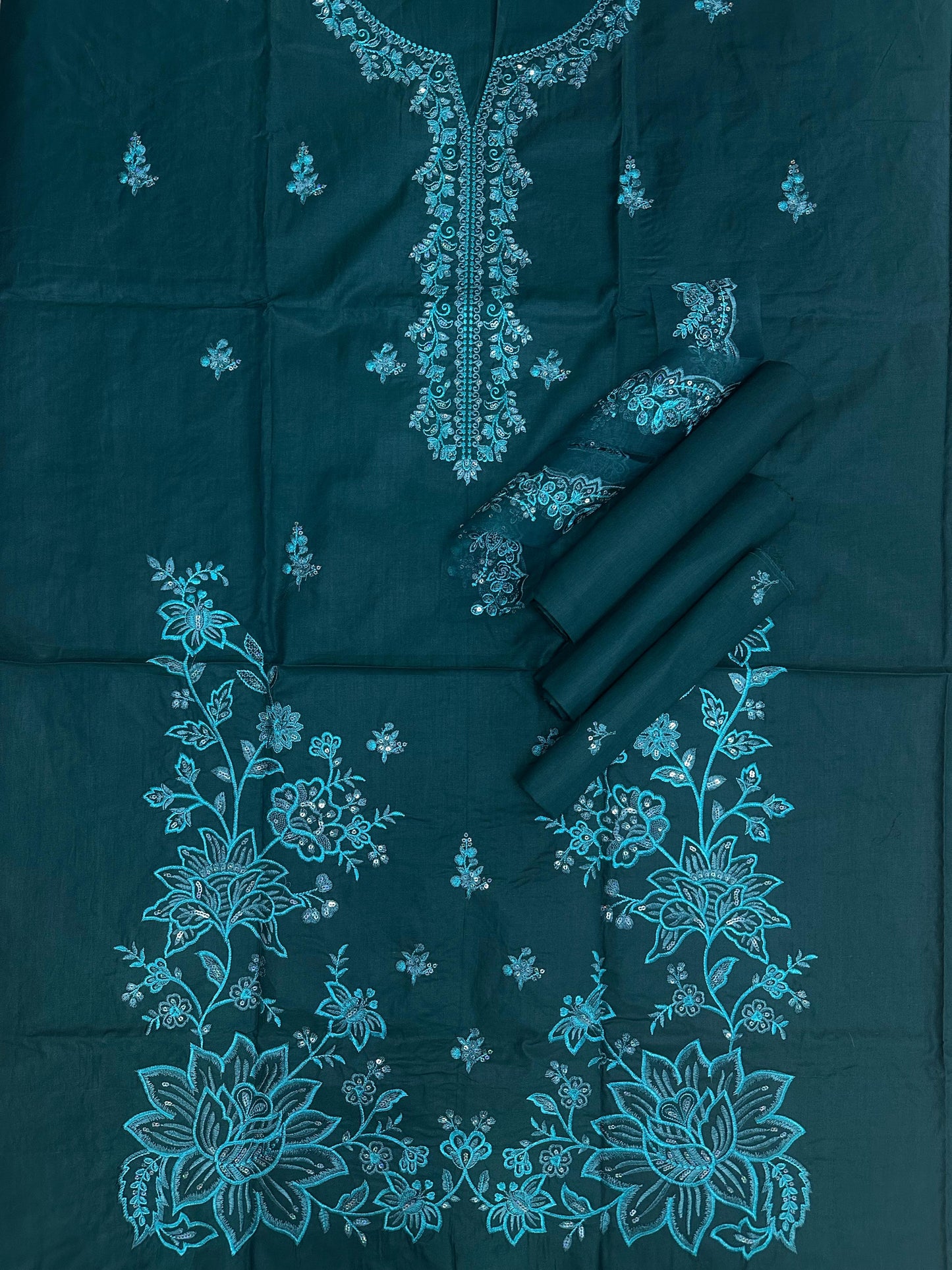 Saqafat Green Emb 2Pcs Lawn