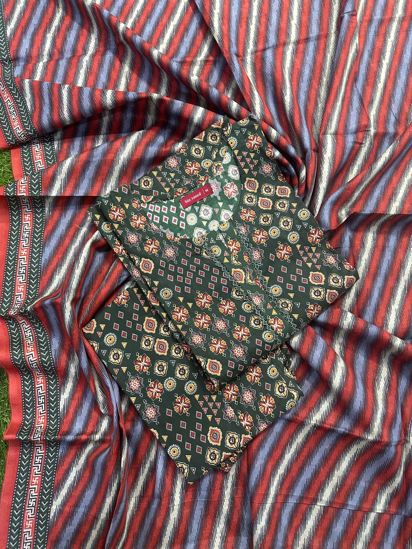 BIN SAEED STITCHED 3PCS COLLECTION D#03