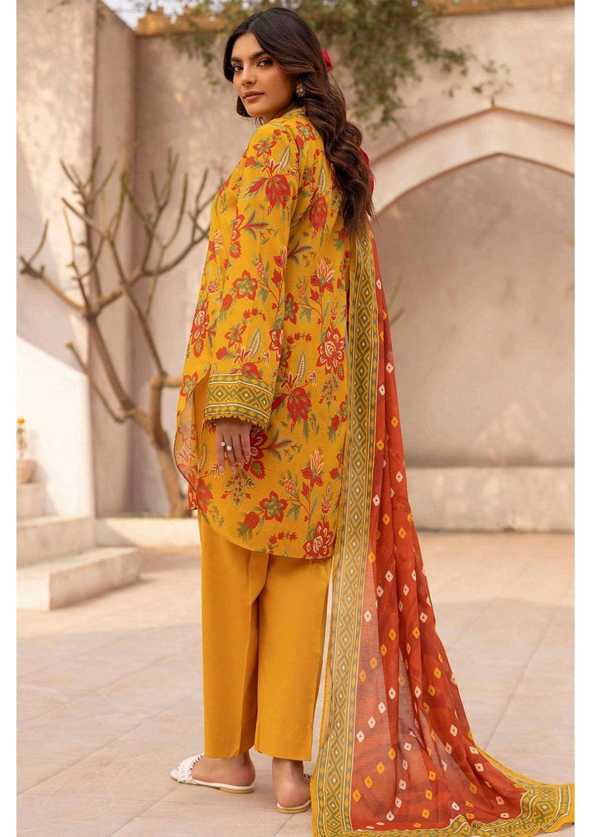 MOTIFZ LAWN 3PCS UNSTITCHED π₯πβ€οΈ