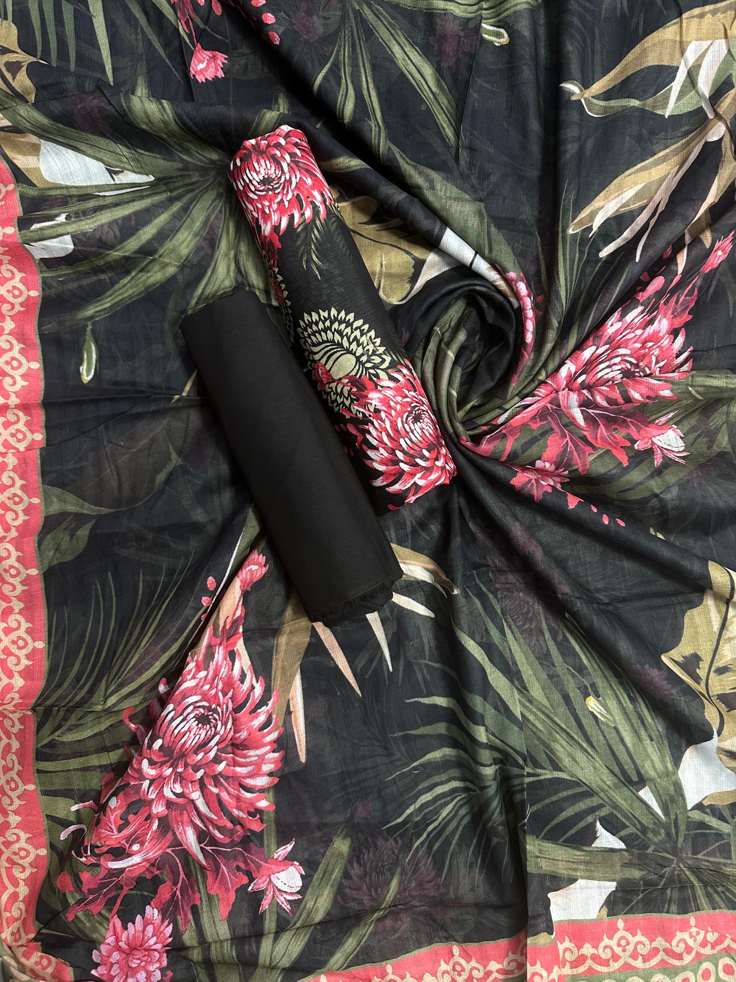 ZAMAN D-18 PRINTED UNSTITCHED 3PCS COLLECTION