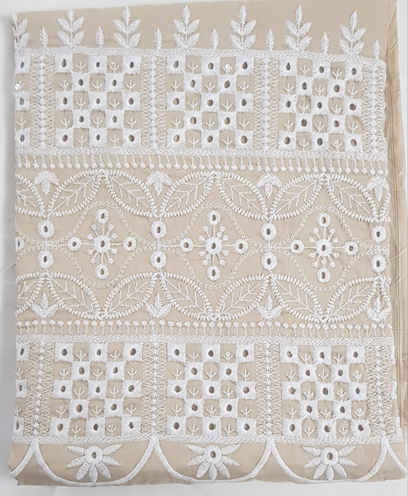 ✨💃 Saqafat Kurti 💃✨ 🌸 100% Original 🌸 🌿 Chikankari Embroidery 🌿 Vol III