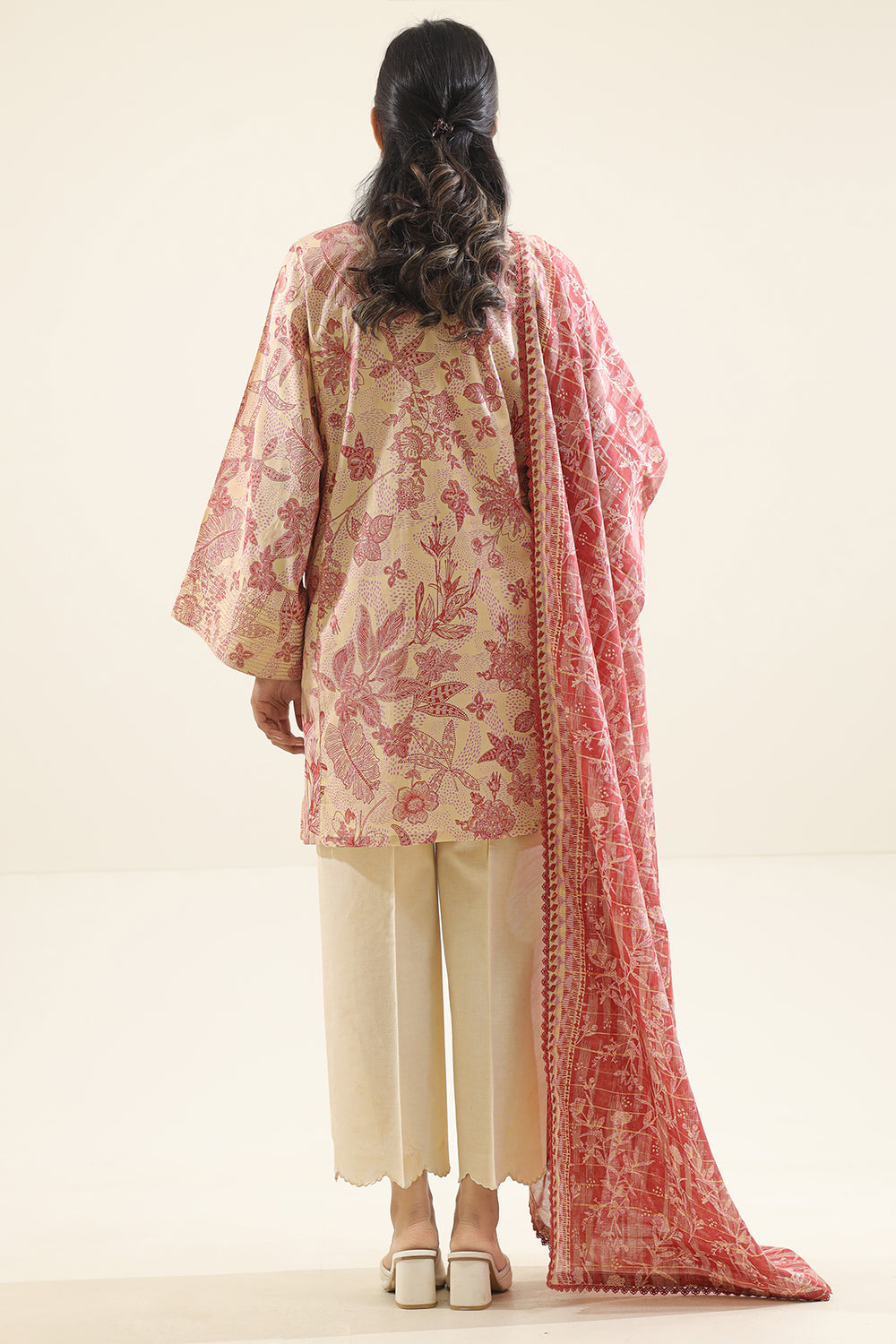 Saya Unstitched 100% Original LAWN 3 Suit In WHOLESALE PRICE 💯✨