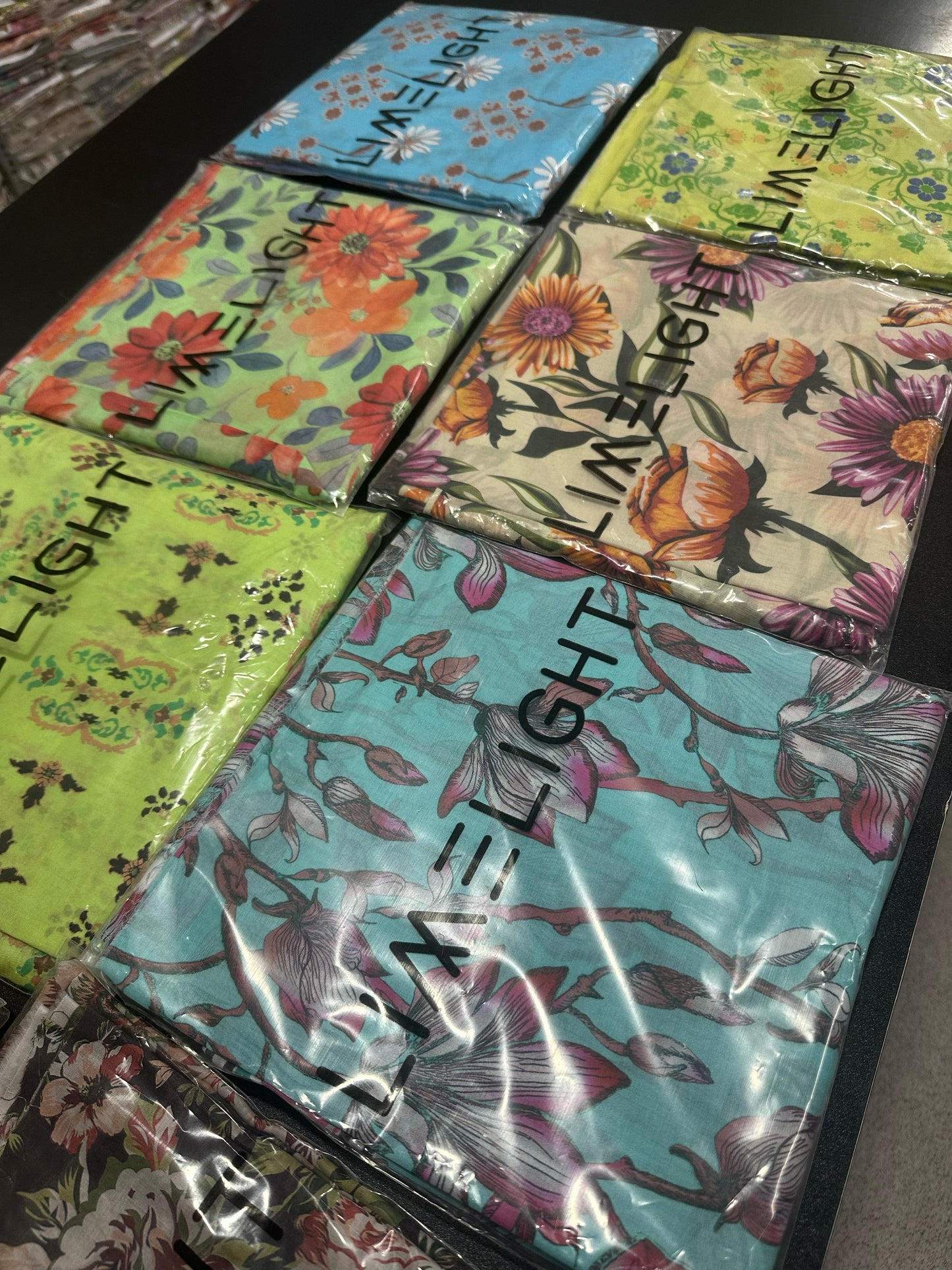 Limelight Shirt Dupatta Lawn 2Pcs 🔥