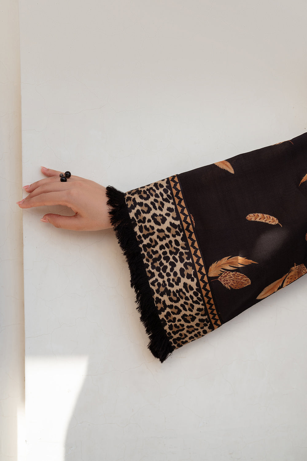 Buy Maria.B Randomly in Wholesale 🔥 Unstitched Without Choice Printed 3 Piece 🥳 Soft Lawn 😍 Same Print Shirt Trouser in Wholesale ✅🌟🎉