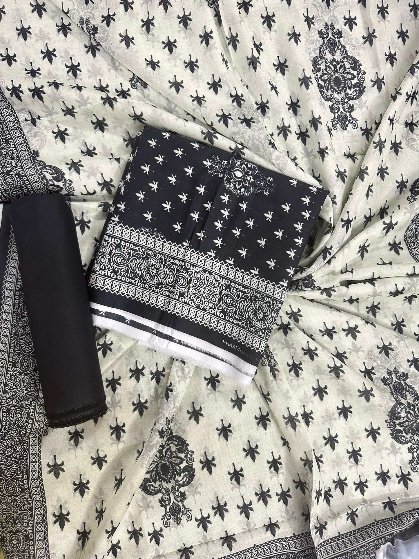 Khaadi Black Star Printed 3Pcs