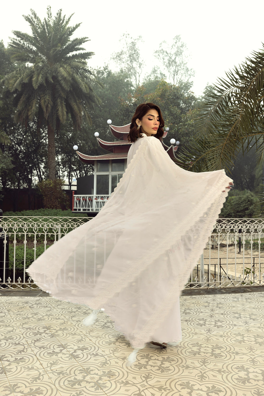 Lakhany OFF-WHITE Eid Collection Unstitched ChikanKari 3 Piece 🔥