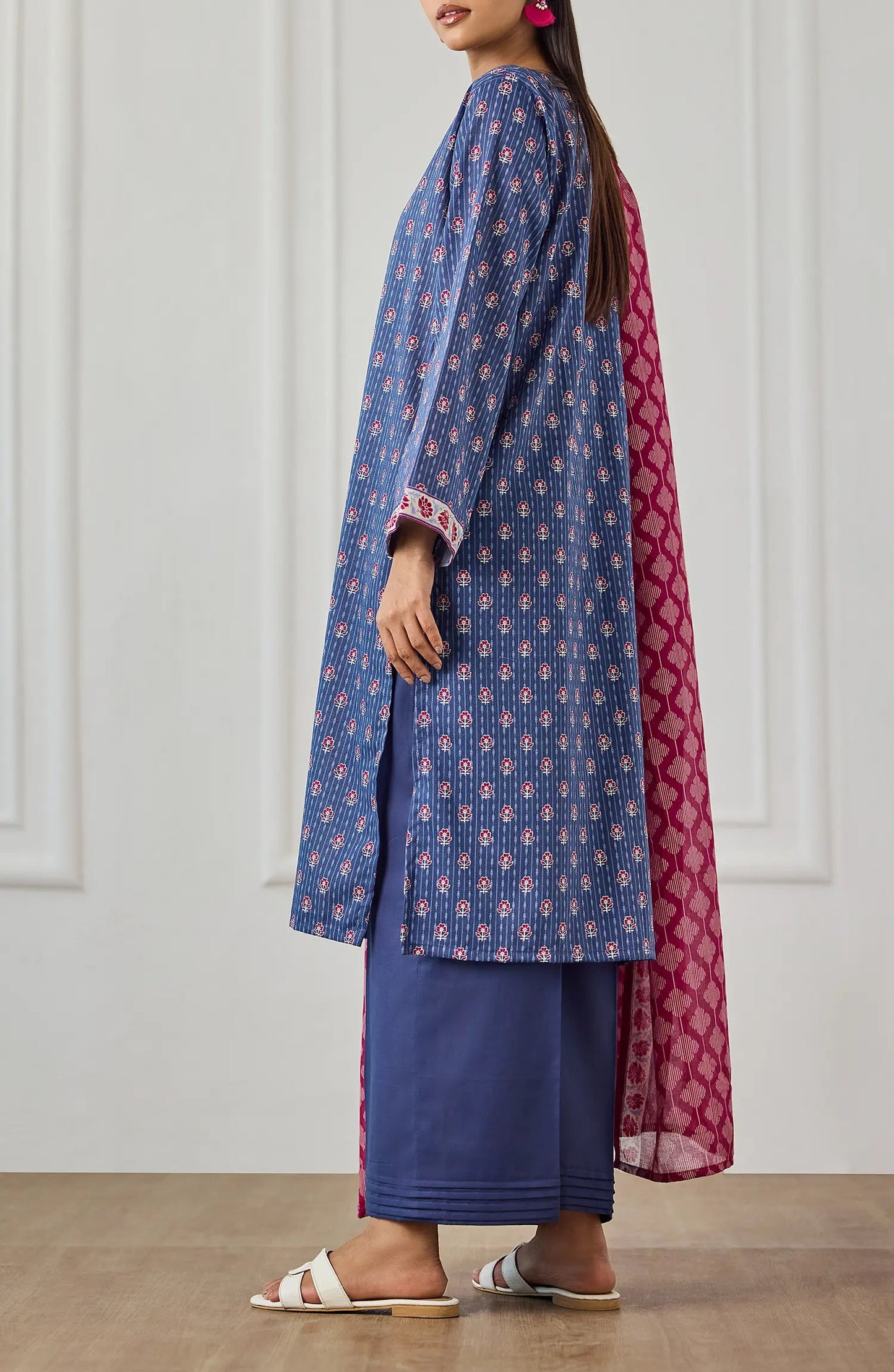 ✨ORIENT 100% ORIGINAL Unstitched Lawn 3 Piece✨ Design #OTL-25-546