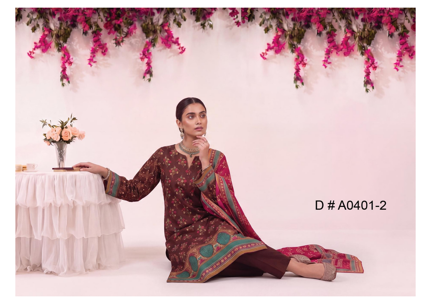 MJ D #A0401-2 ā Gold Paste Printed Lawn 3Pcs Collection