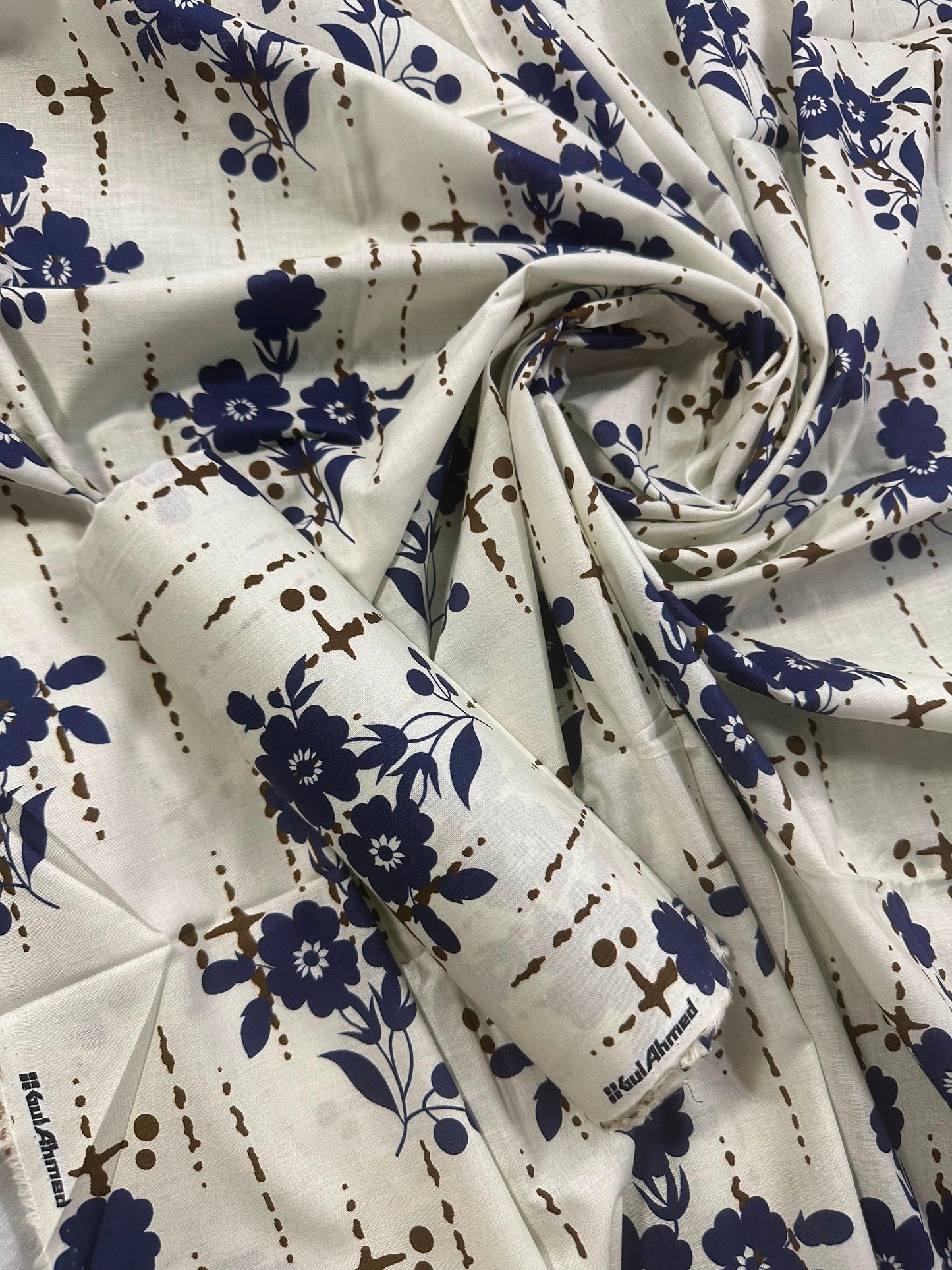 Mix Brand Beige 2 PCs S+T