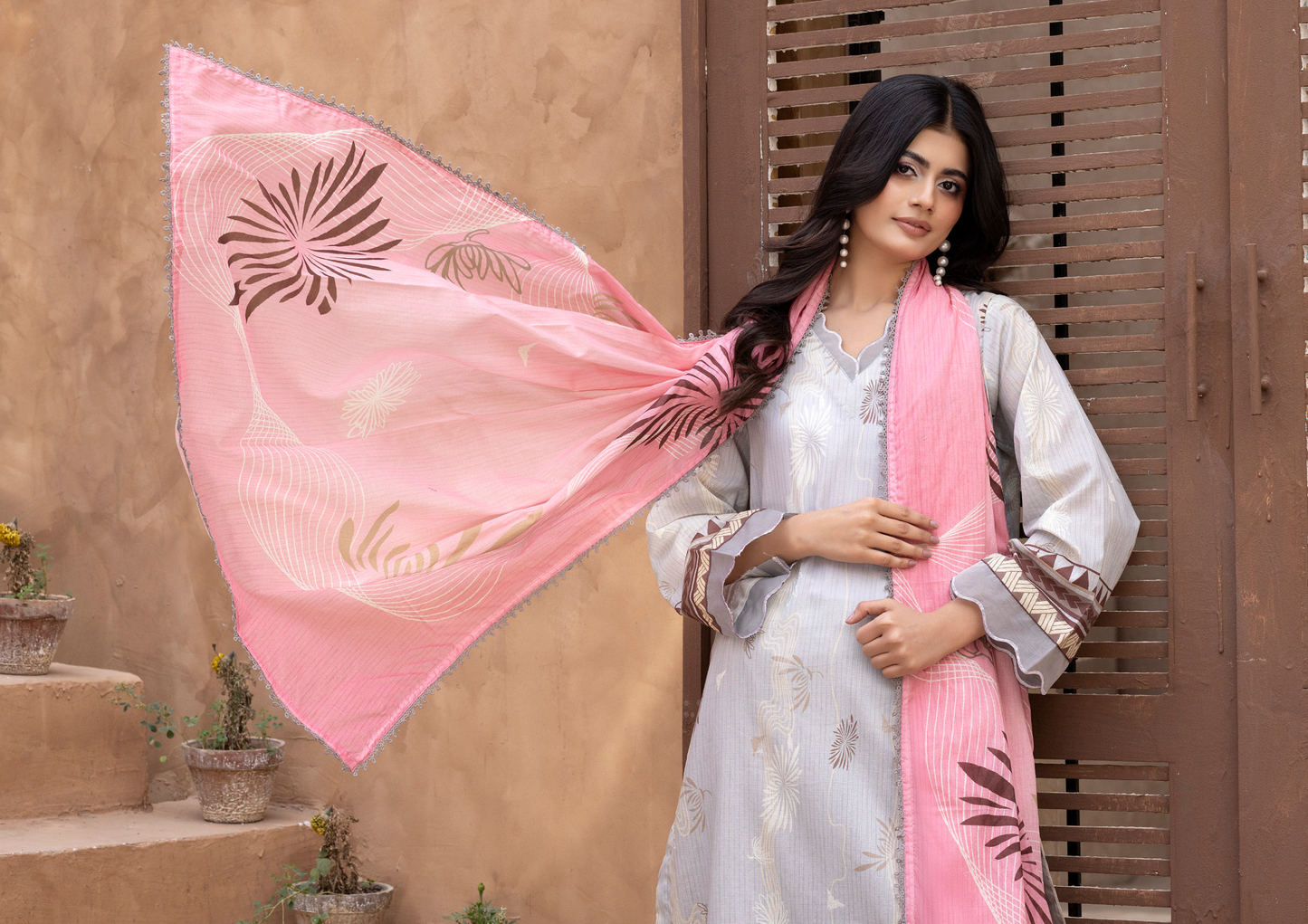 🌿✨ REGALIA TEXTILE – LAWN KARANDI DIGITAL PRINTED COLLECTION 2026 ✨🌿 Design #1