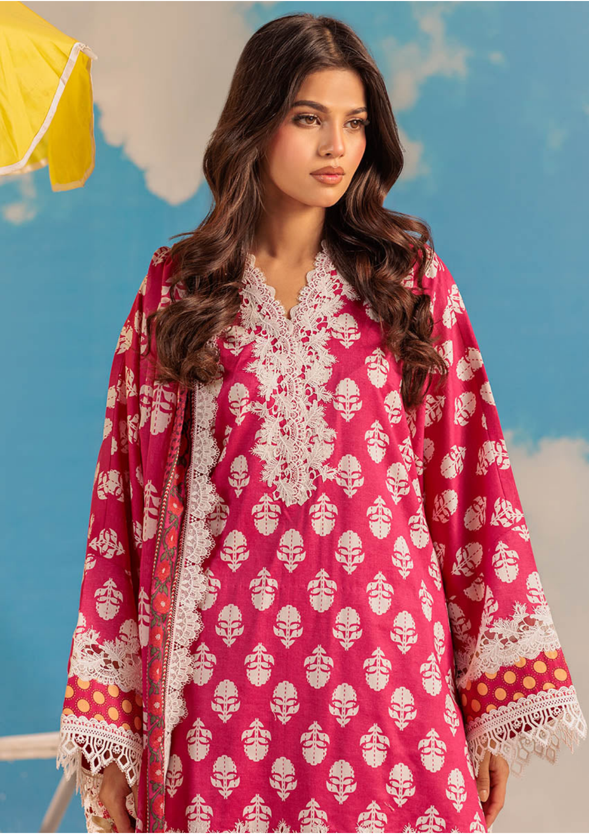 BONANZA DORIA LAWN UNSTITCHED 3 PIECE โก๐๐