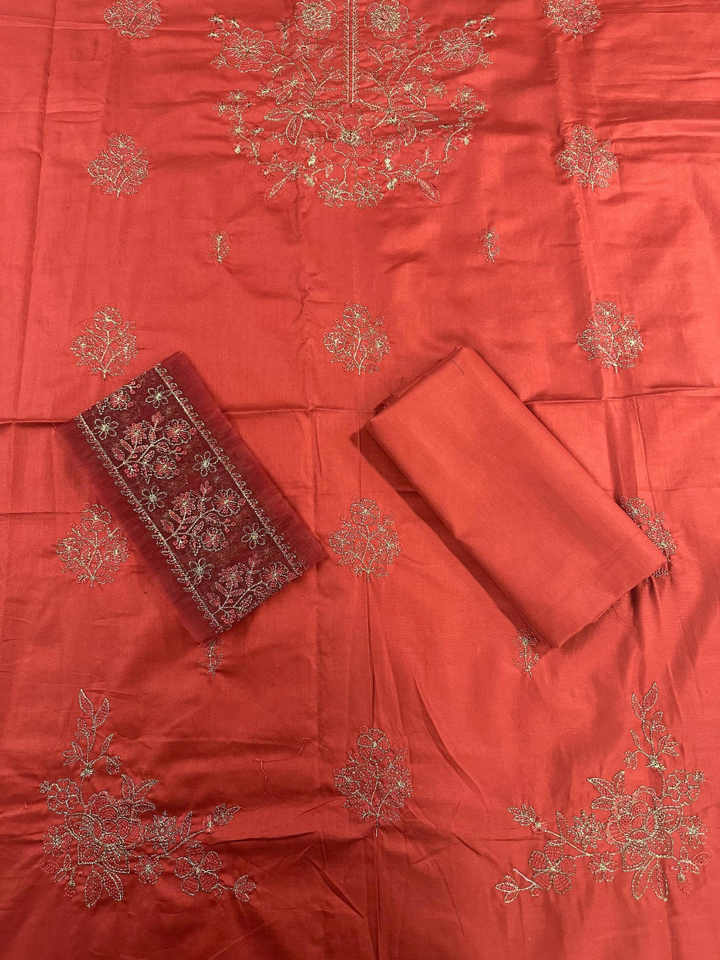 🩵 Saqafat – 100% Original 2PC With Embroidered Lawn 🌸
