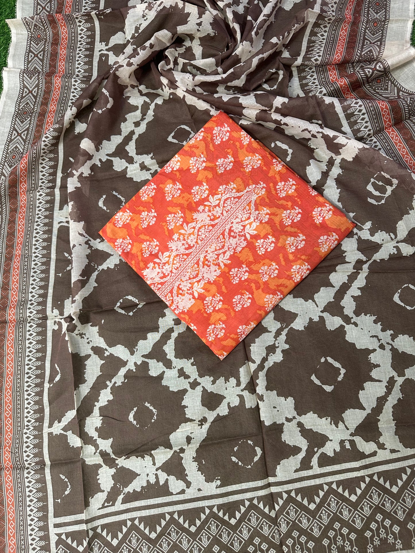 BEECHTREE, NISHA BY NISHAT & SAPPHIRE 🌸 2PC Collection 🌸 💖 S + D 💖