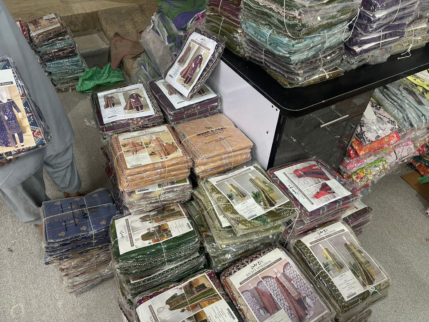 🌸 Bagh e Makhmal ChikanKari Embroidered Cutwork Dupatta Collection 🌸✨ 100 % Original ✨