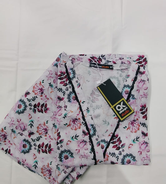 Alkaram Stitched Lawn Cords Set 🔥 Available in Medium & Large Sizes – Elegant, Comfortable & Ready to Wear.