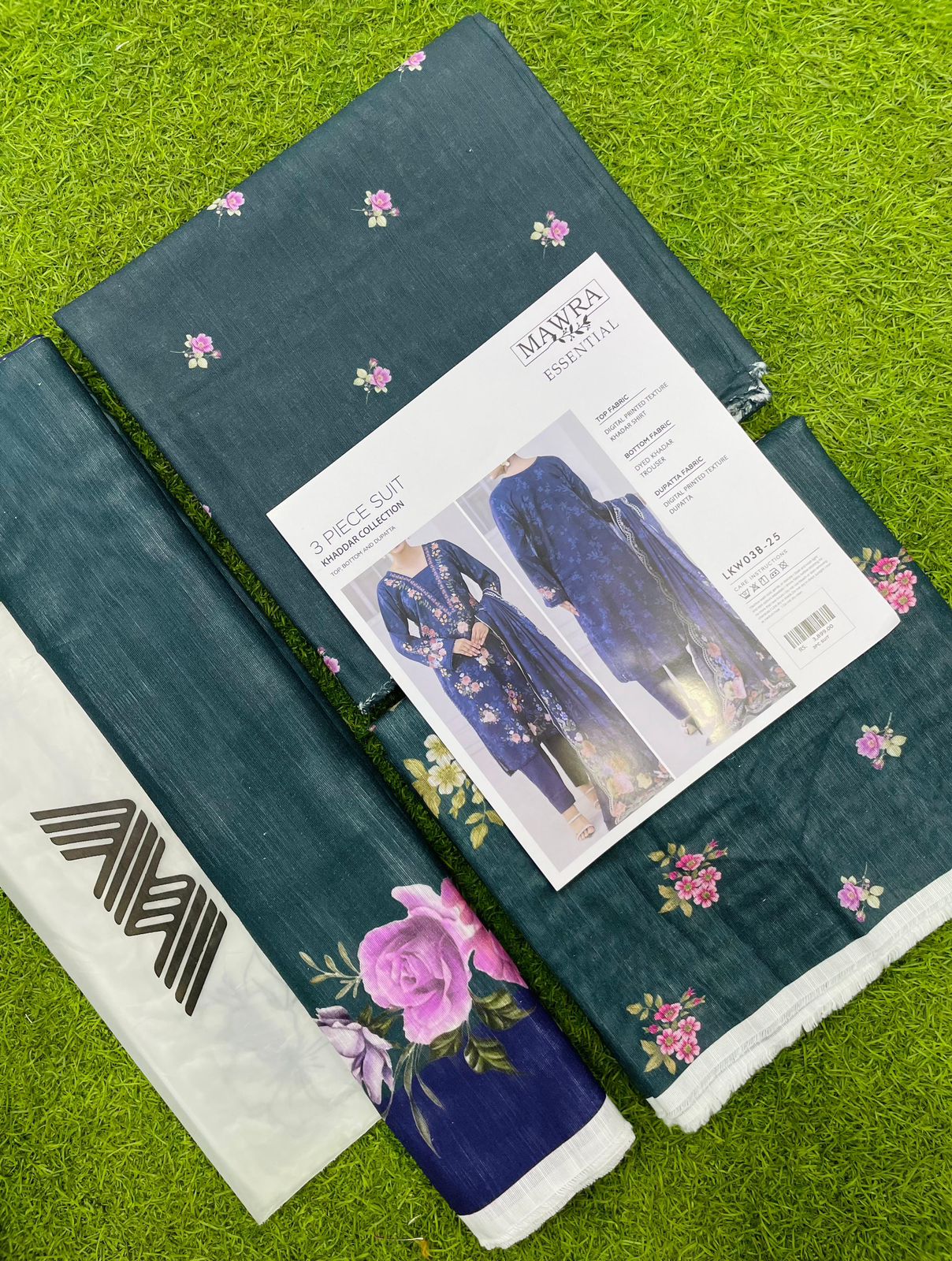 🩵 Mawra Khaddar Collection 2025 🩵
❄️ Winter Series Vol. 01 ❄️