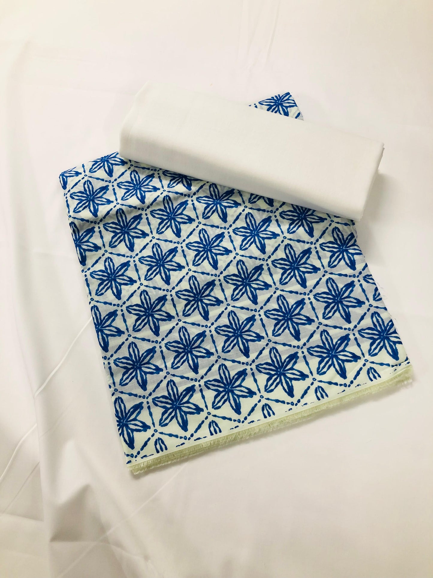 🧣 Alkaram 100% Original 2-Piece Collection by Alkaram Textile ❄️